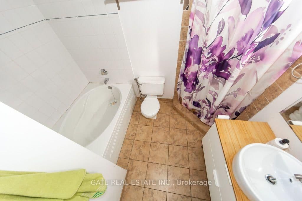 1 Rowntree Road, Unit 1111 thumbnail 32