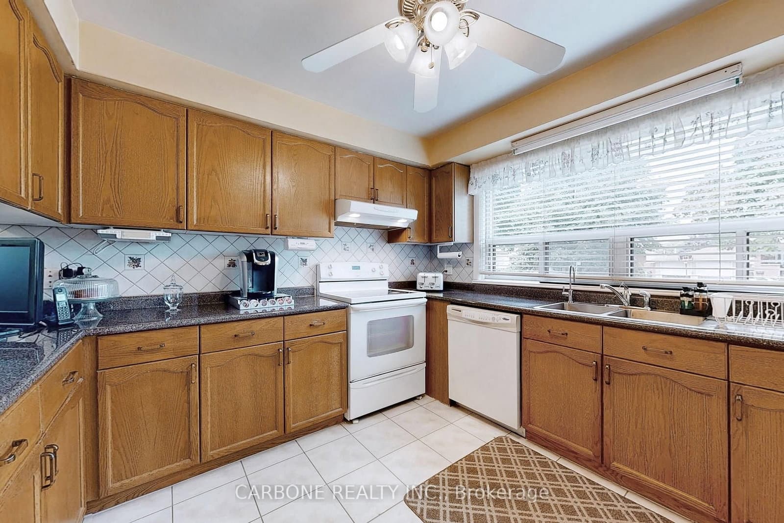 105 Hallsport Crescent thumbnail 12