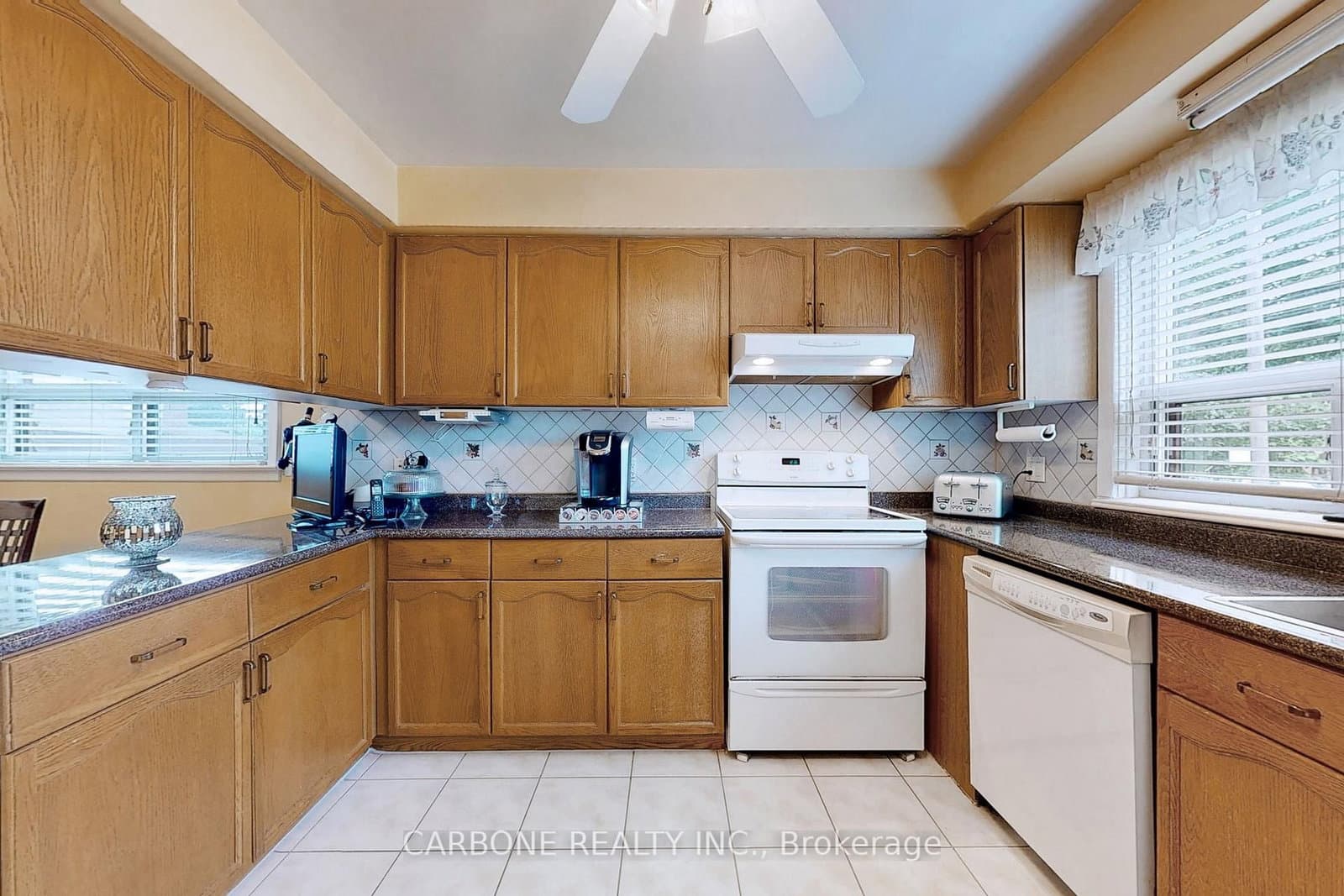 105 Hallsport Crescent thumbnail 13