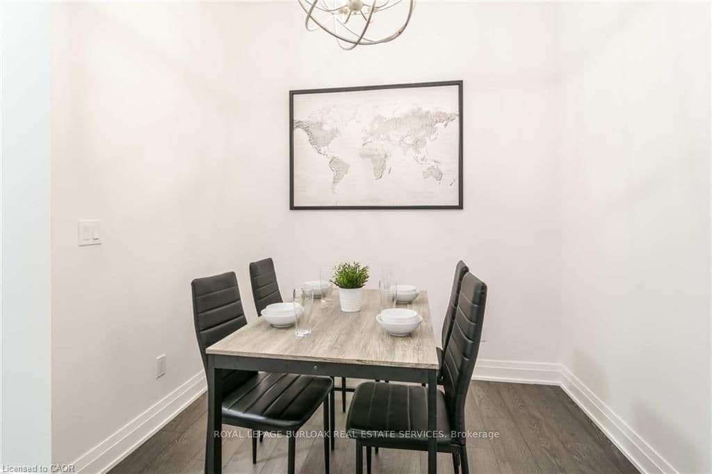 55 Speers Road, Unit 104 thumbnail 12