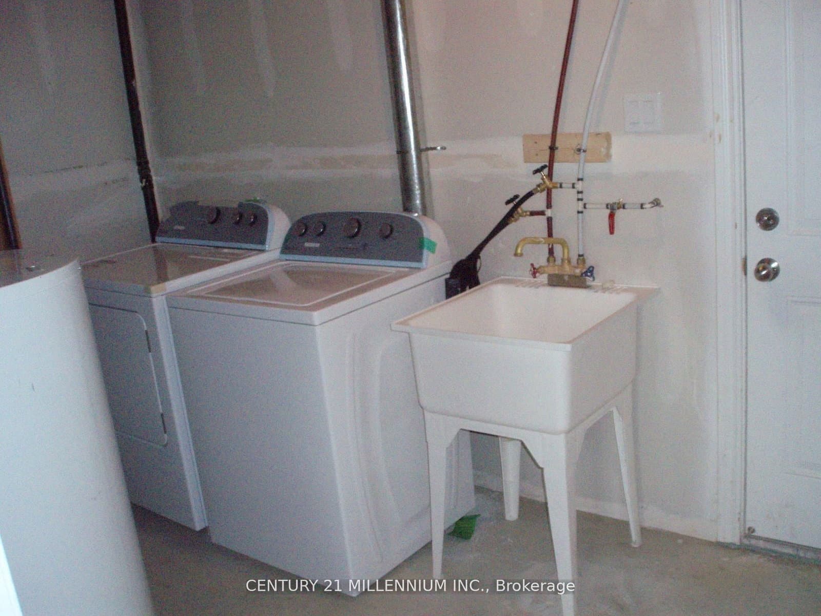 62 Magdalene Crescent thumbnail 27