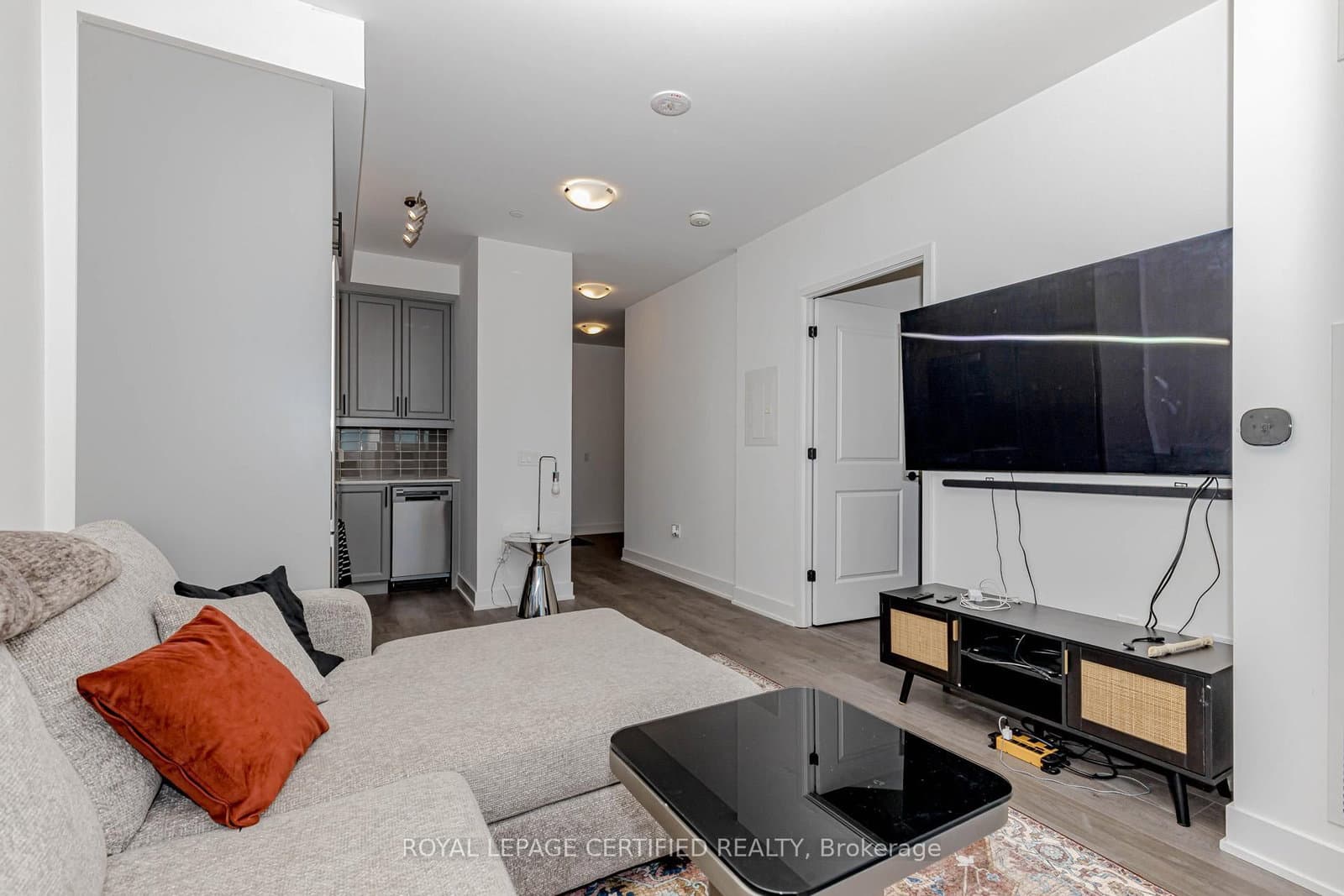 2333 Khalsa Gate, Unit 404 thumbnail 24