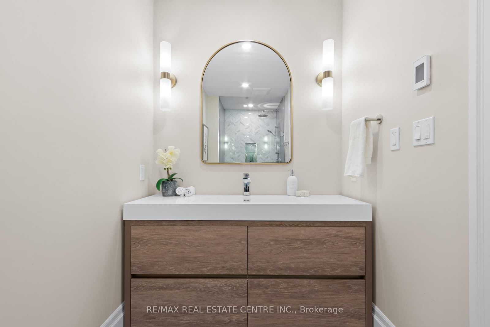 37 Armstrong Street, Unit 1 thumbnail 16