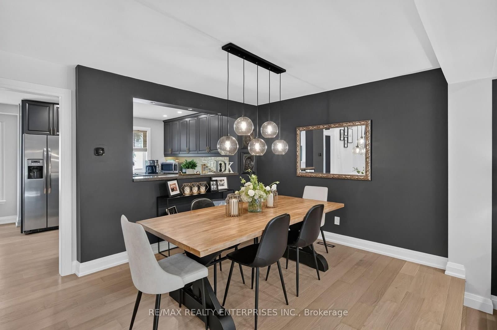 1160 Walden Circle, Unit 6 thumbnail 11