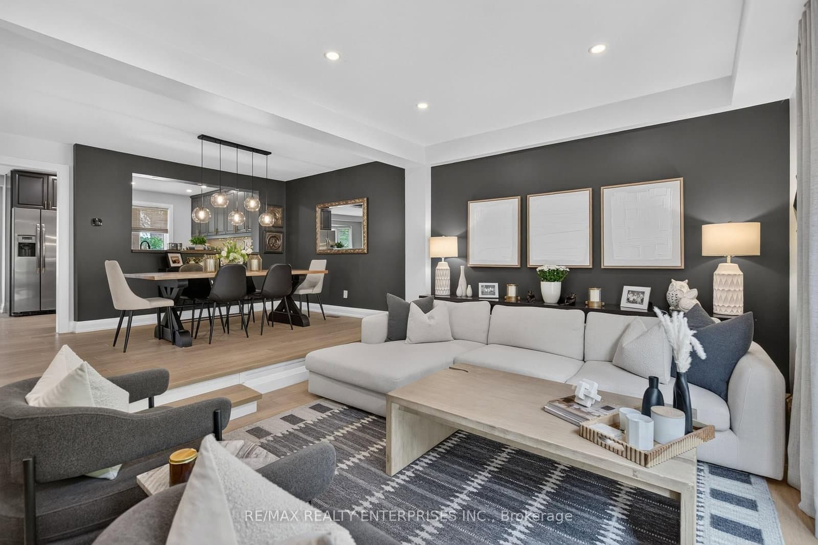 1160 Walden Circle, Unit 6 thumbnail 2
