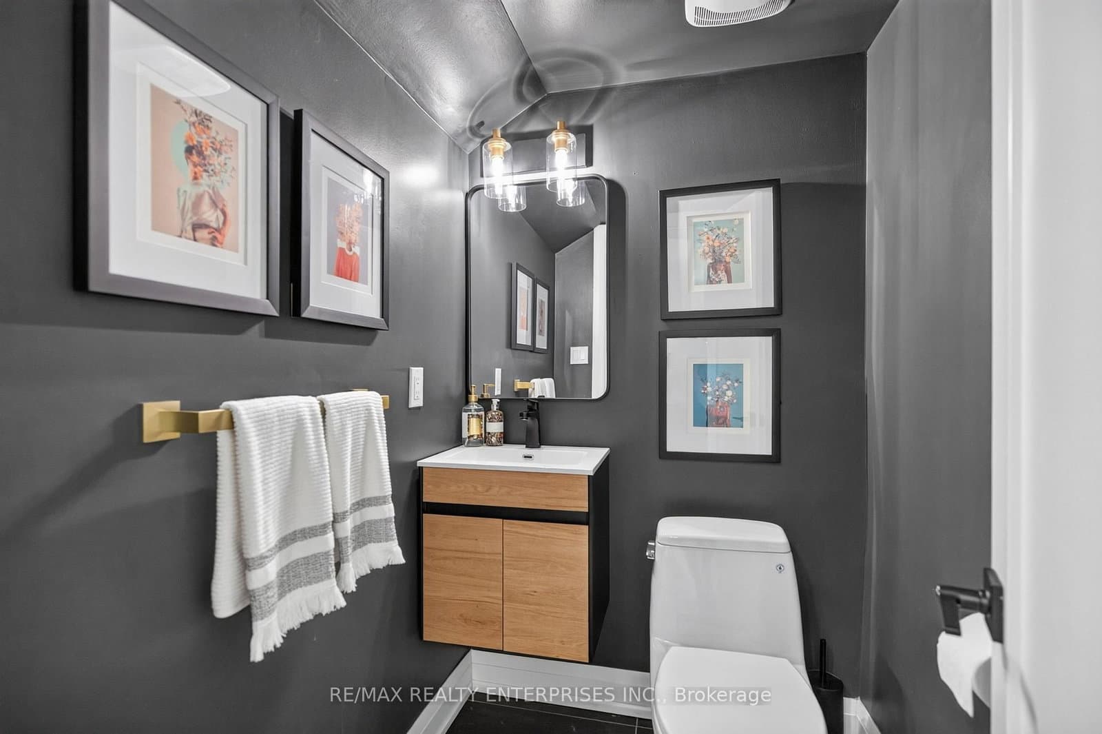 1160 Walden Circle, Unit 6 thumbnail 33