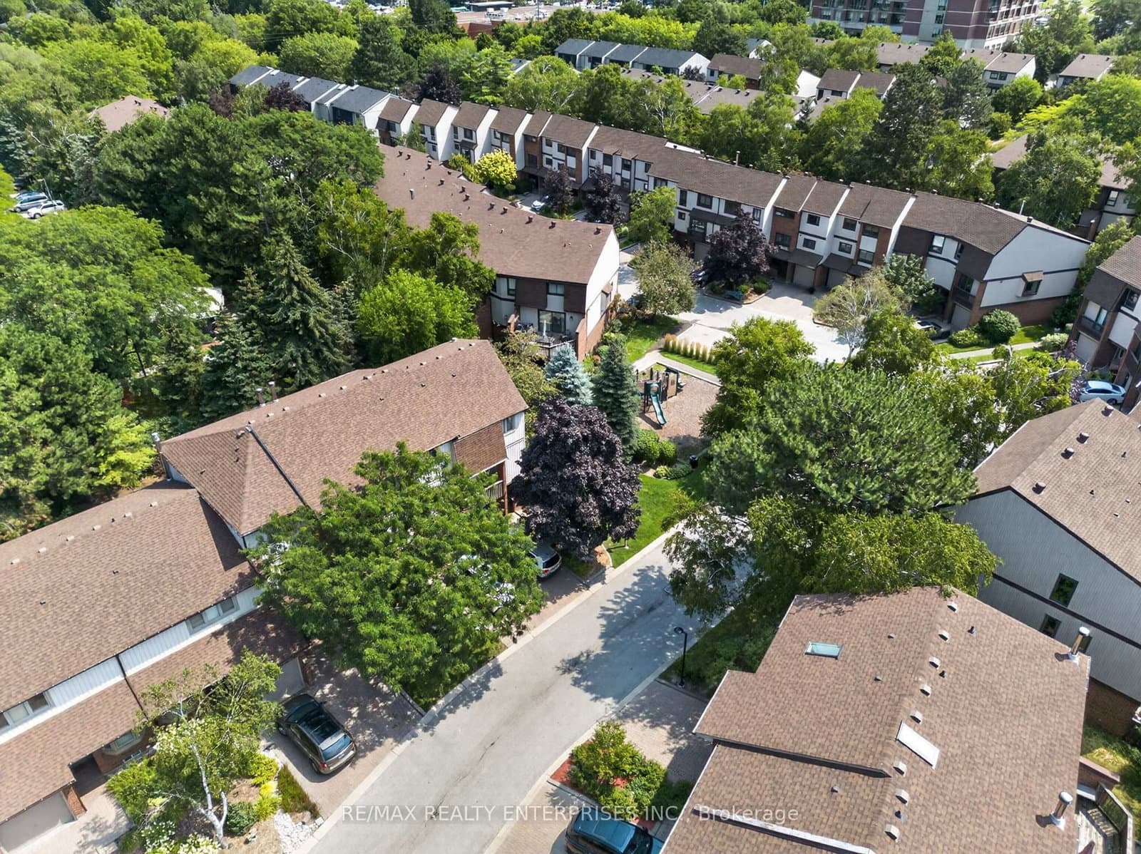 1160 Walden Circle, Unit 6 thumbnail 42