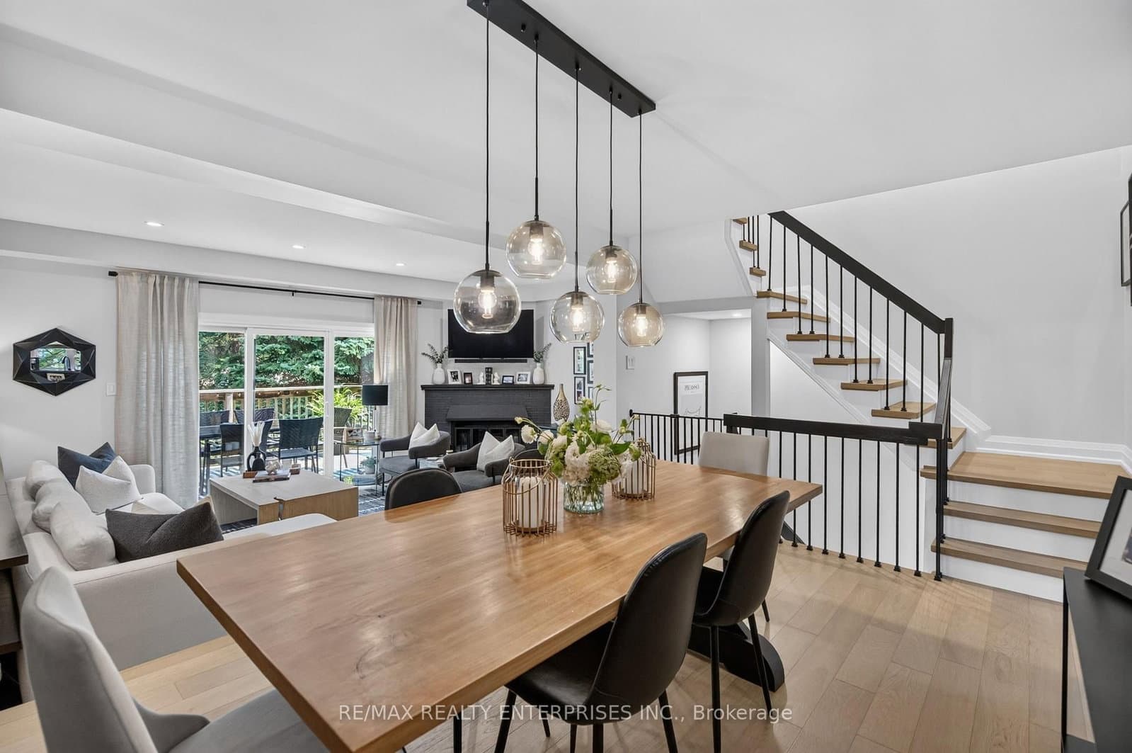 1160 Walden Circle, Unit 6 thumbnail 8