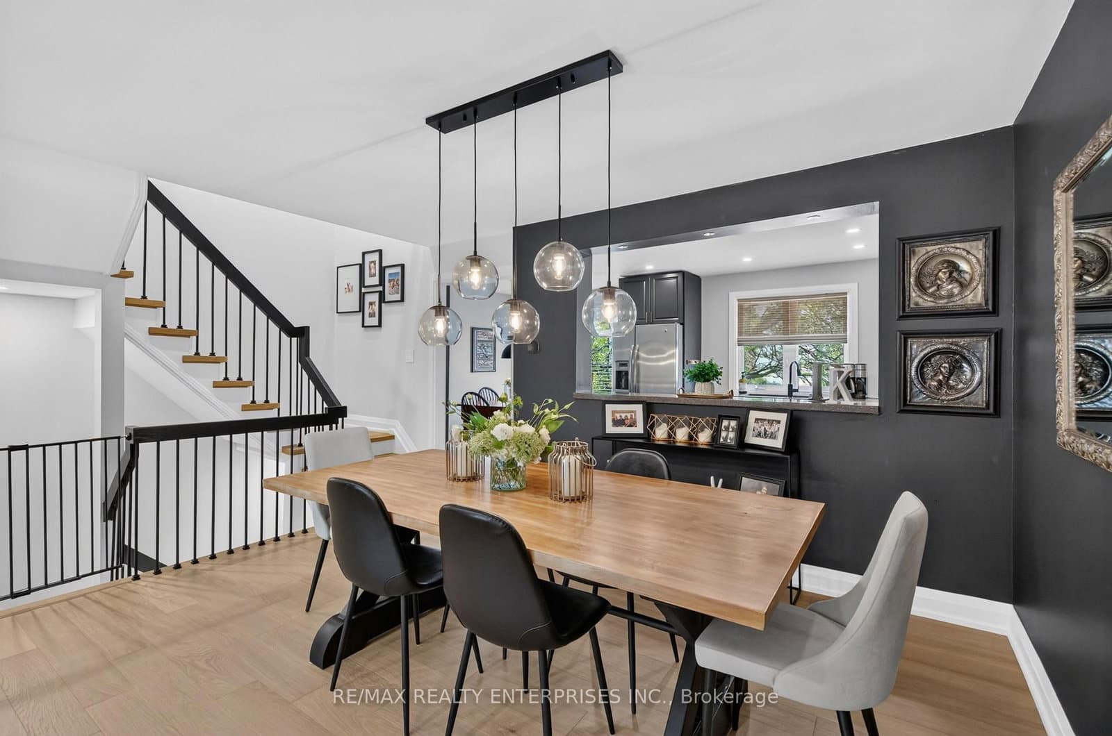 1160 Walden Circle, Unit 6 thumbnail 9