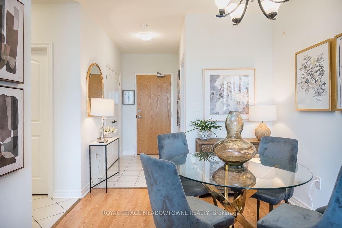 383 Main Street E, Unit 302 thumbnail 2