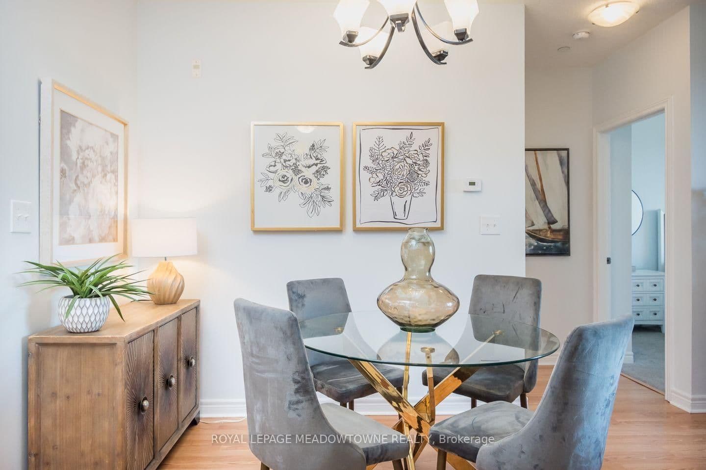 383 Main Street E, Unit 302 thumbnail 4