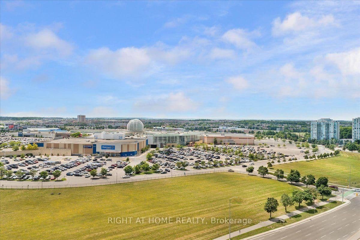 2485 Eglinton Avenue W, Unit 1401 thumbnail 31