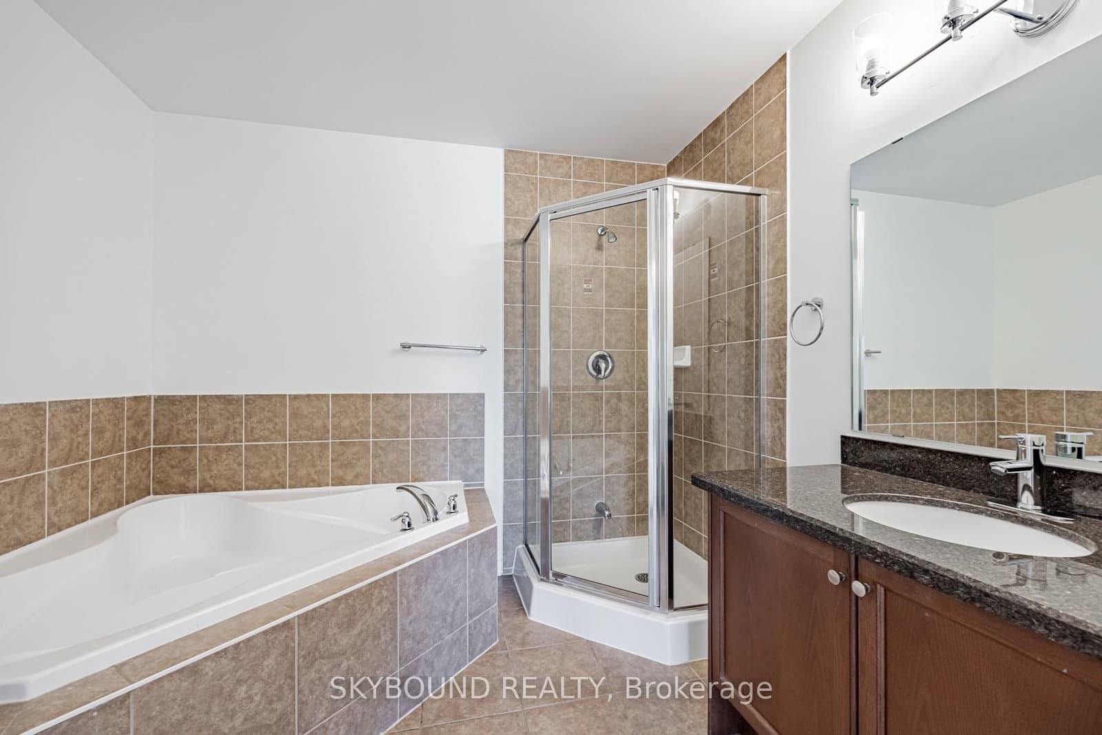 651 Farmstead Drive, Unit 3 thumbnail 15
