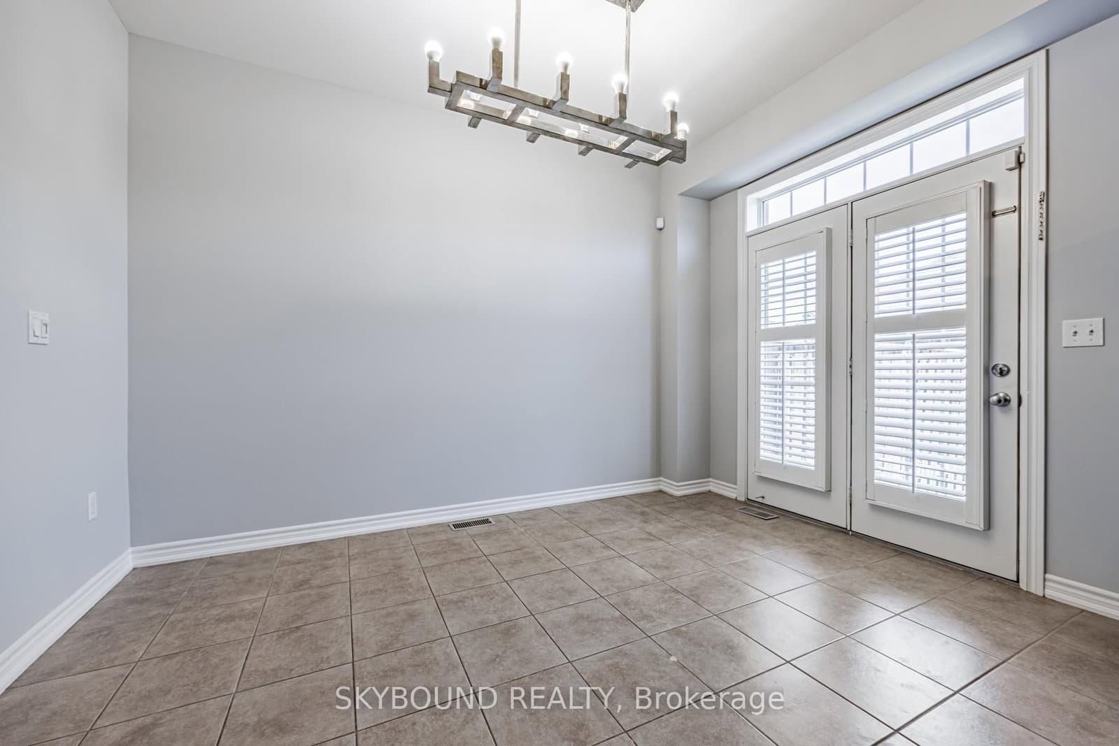 651 Farmstead Drive, Unit 3 thumbnail 7
