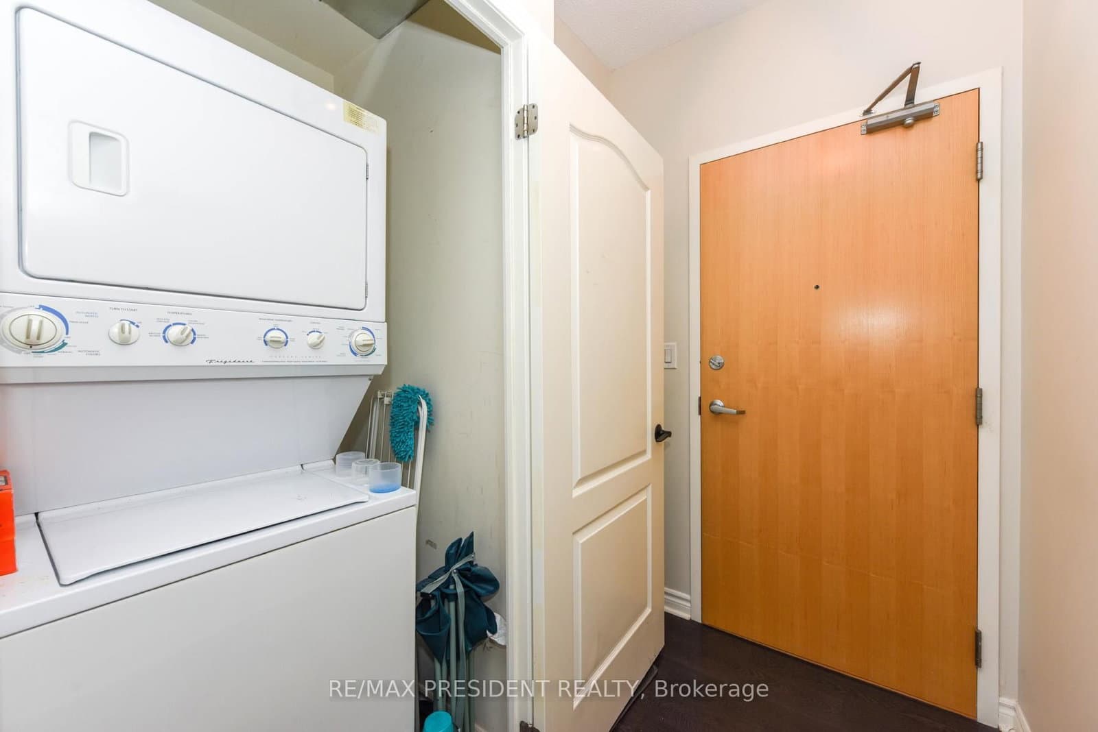 3865 Lake Shore Boulevard W, Unit 1101 thumbnail 26