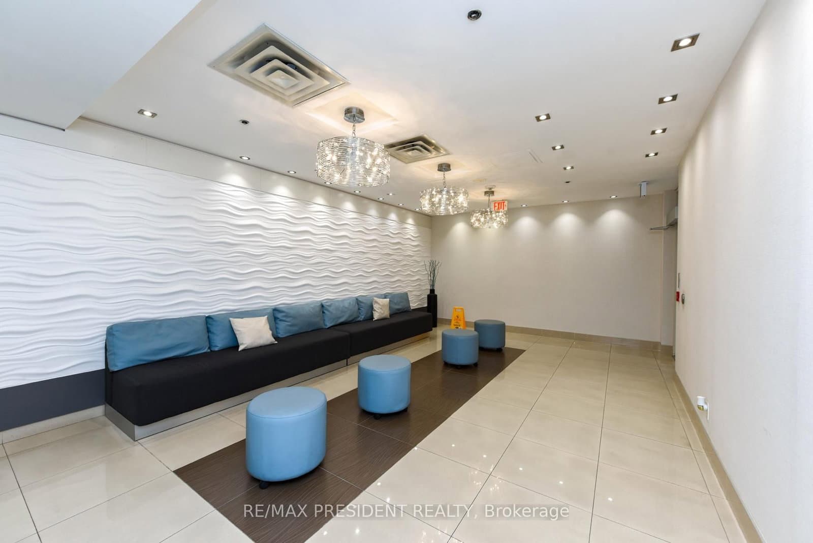3865 Lake Shore Boulevard W, Unit 1101 thumbnail 6