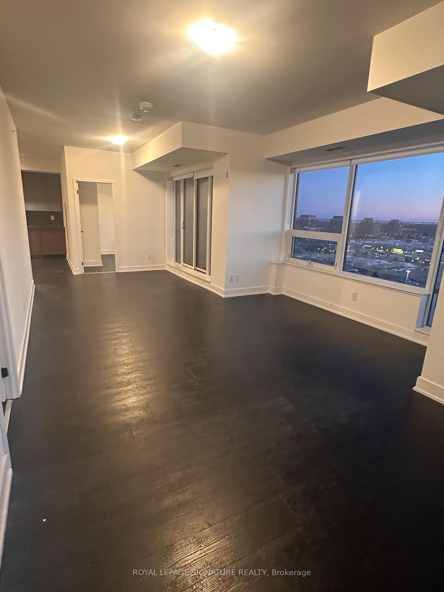 2481 Taunton Road, Unit 1002 thumbnail 9