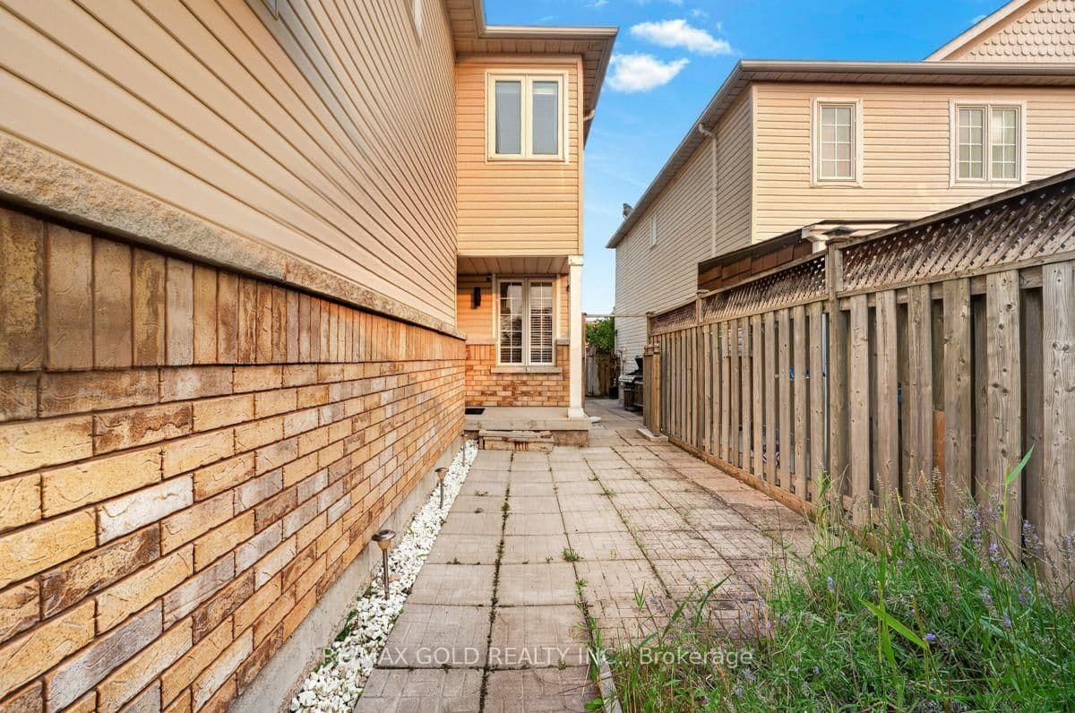 1110 DAVIS Lane thumbnail 37