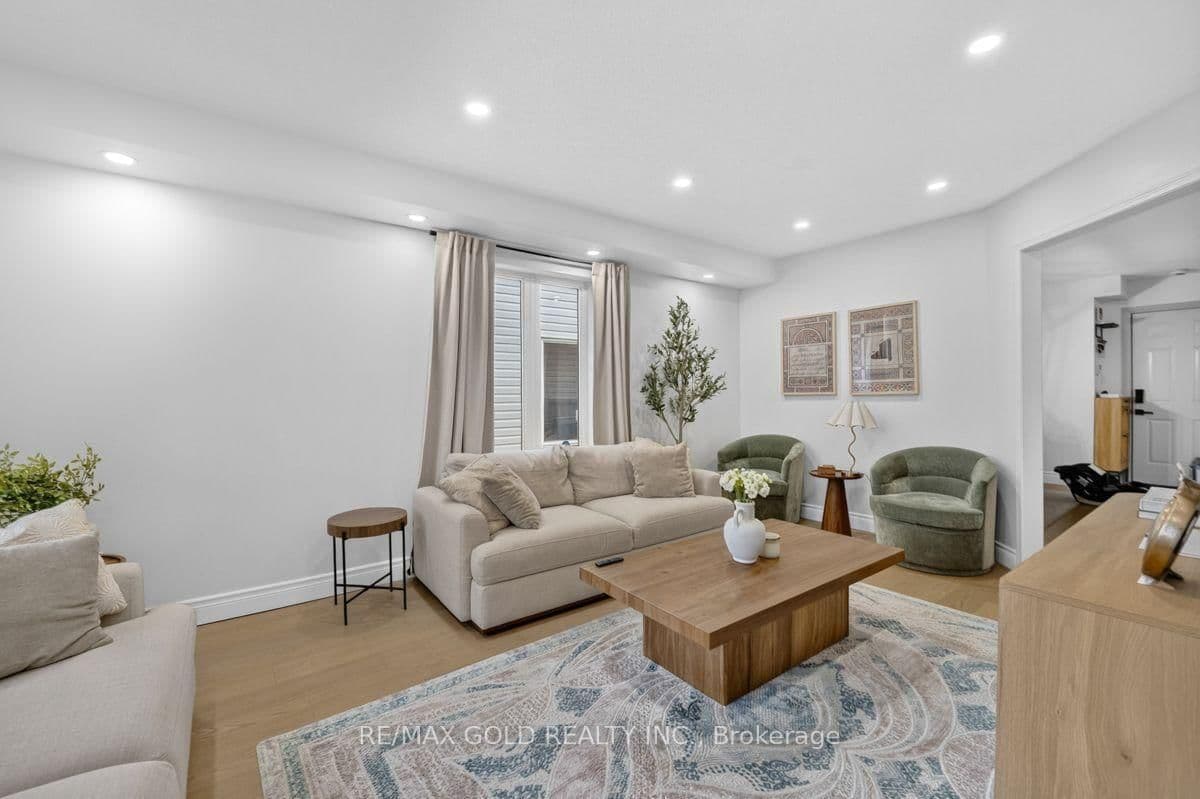1110 DAVIS Lane thumbnail 9
