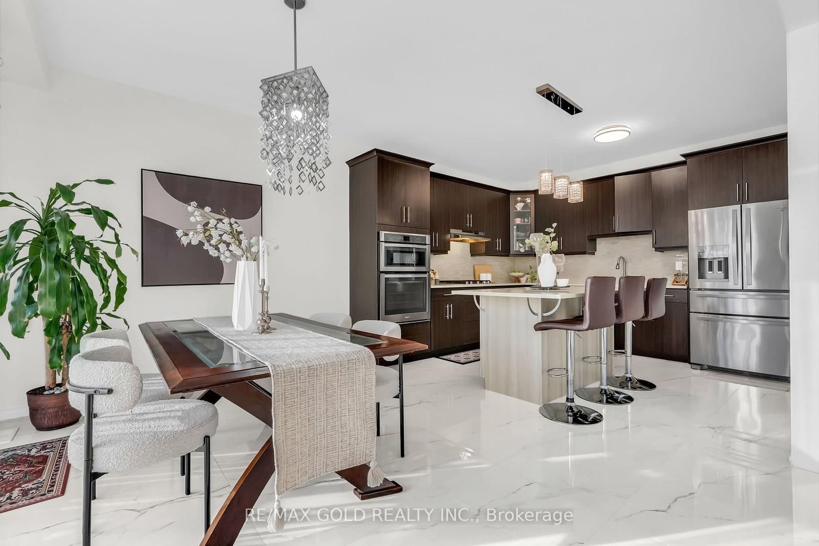 1547 Farmstead Drive thumbnail 13