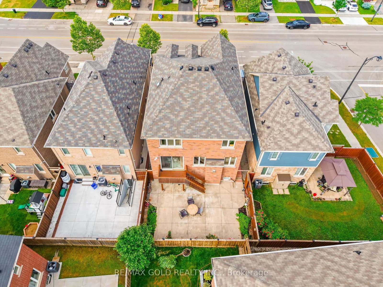 1547 Farmstead Drive thumbnail 45