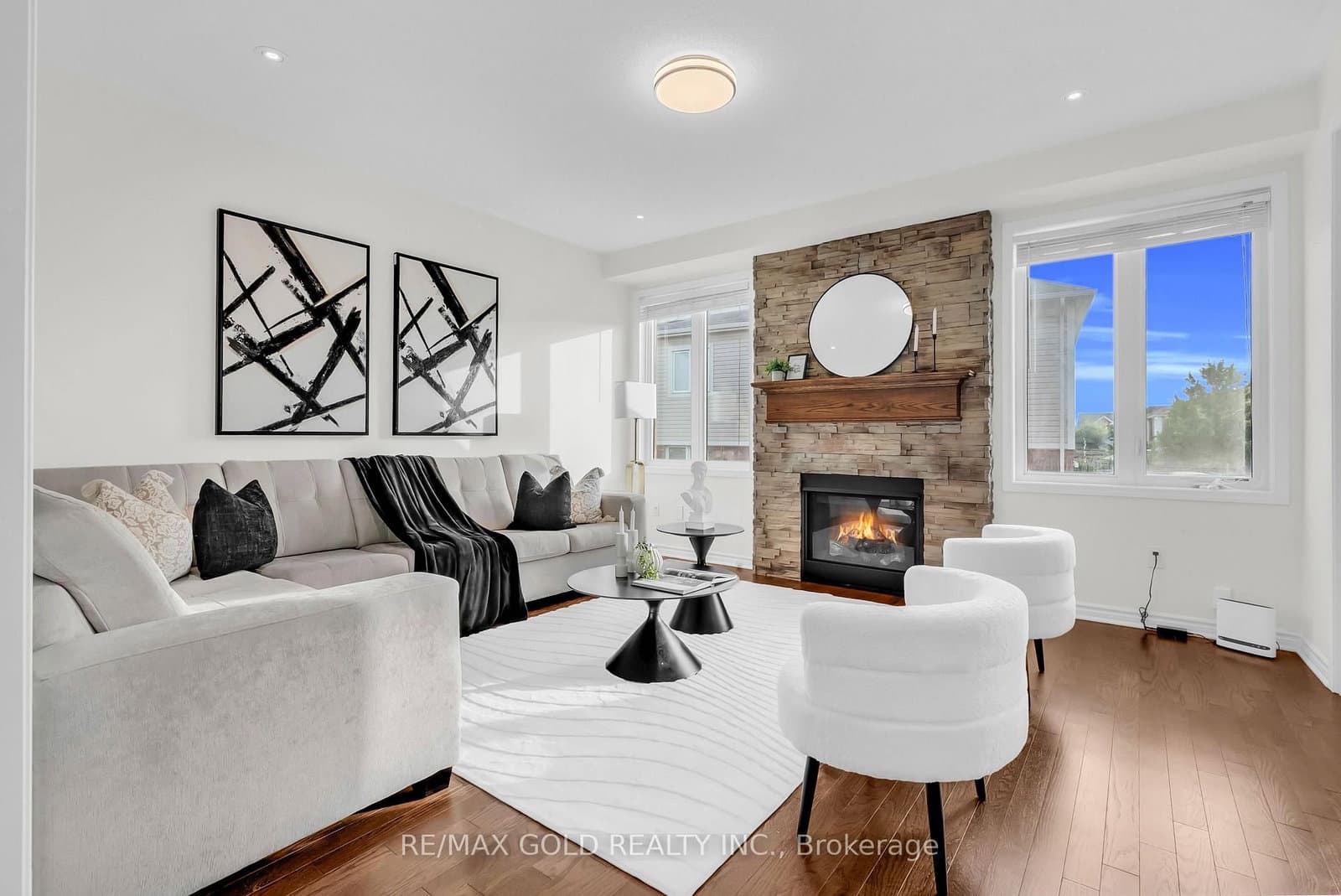 1547 Farmstead Drive thumbnail 9