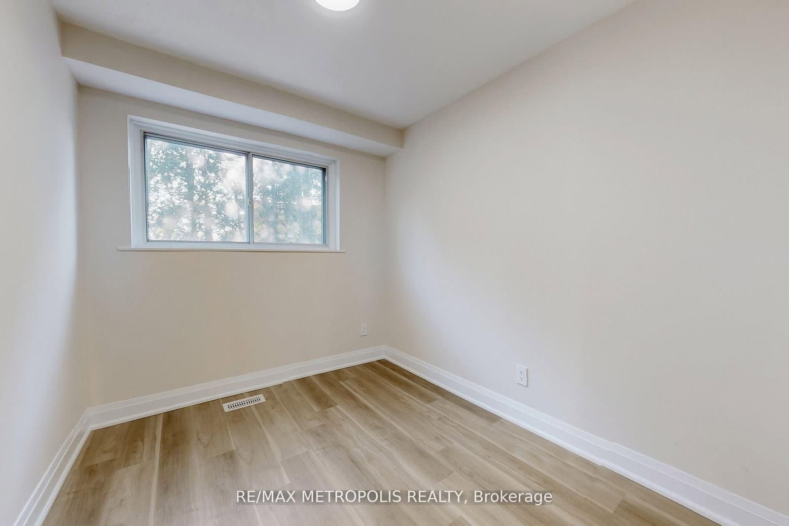 85 Primula Crescent, Unit Upper thumbnail 5