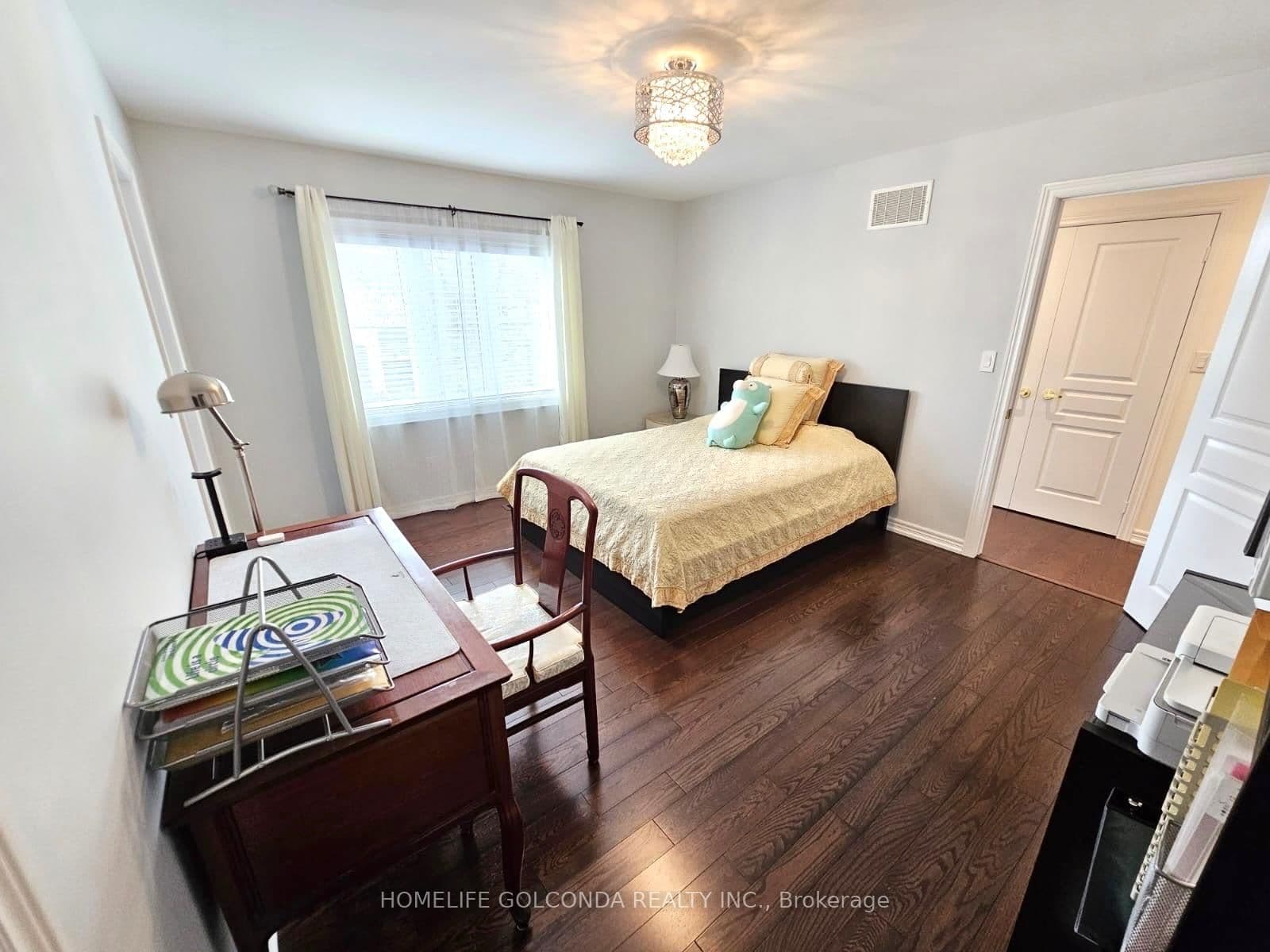 3252 Larry Crescent thumbnail 28