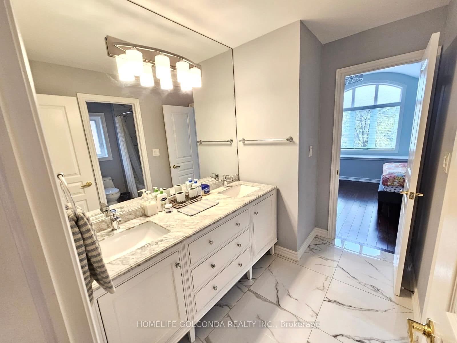 3252 Larry Crescent thumbnail 33
