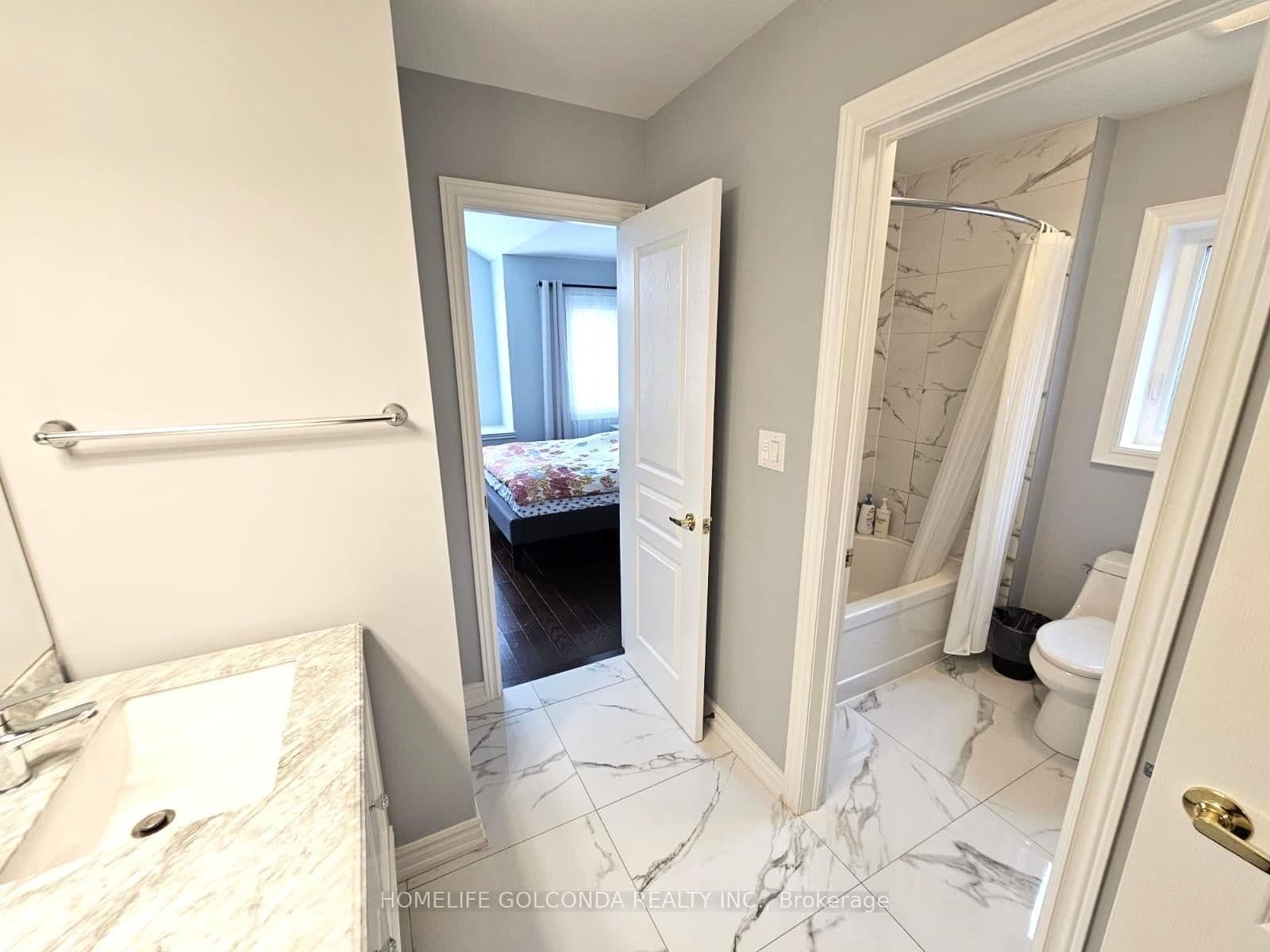 3252 Larry Crescent thumbnail 34