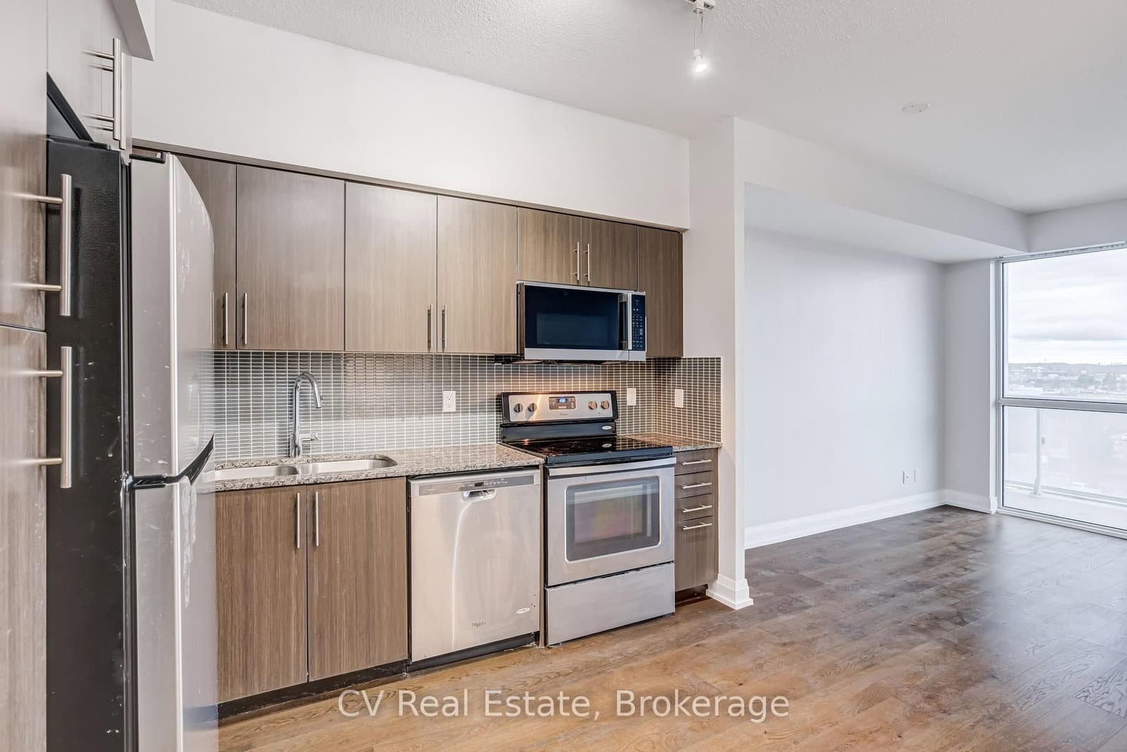 65 Speers Road, Unit 602 thumbnail 16
