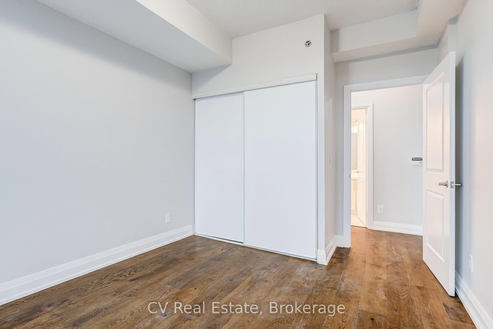 65 Speers Road, Unit 602 thumbnail 23