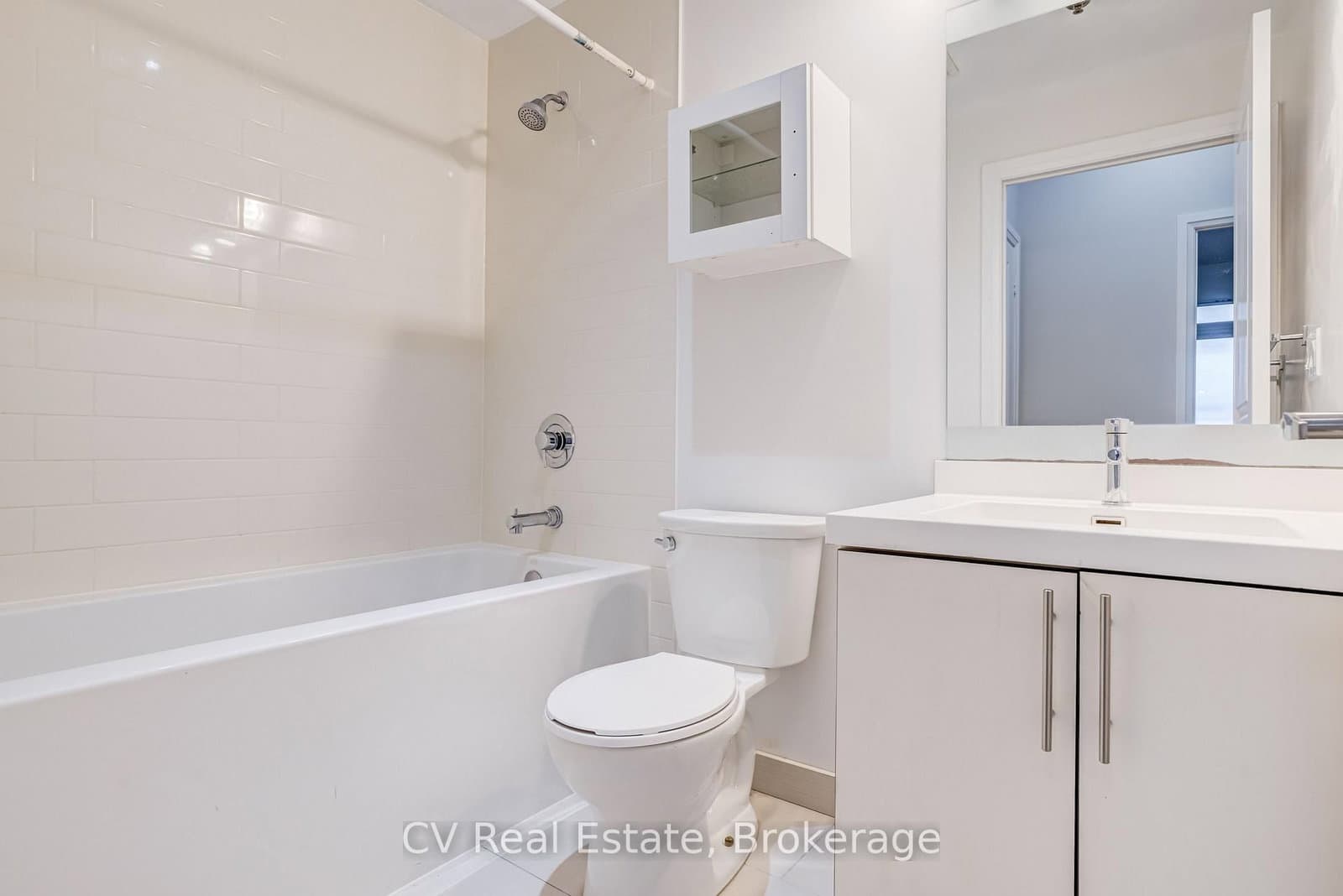 65 Speers Road, Unit 602 thumbnail 25