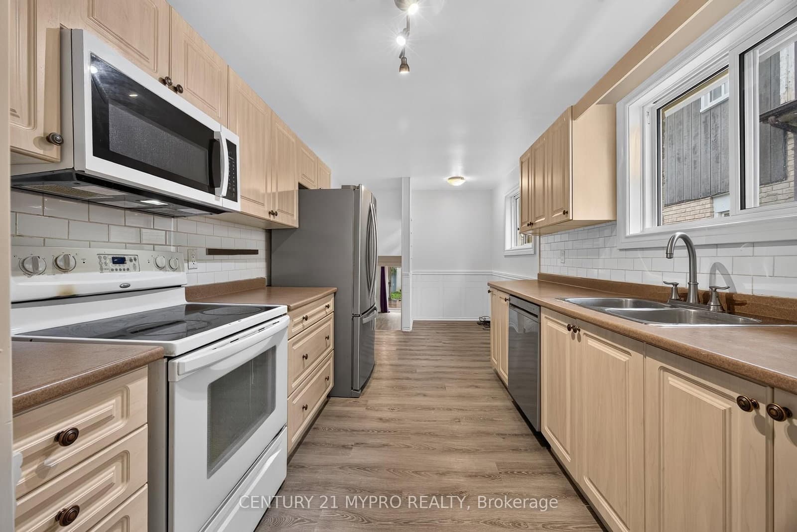 2501 Cobbinshaw Circle thumbnail 10