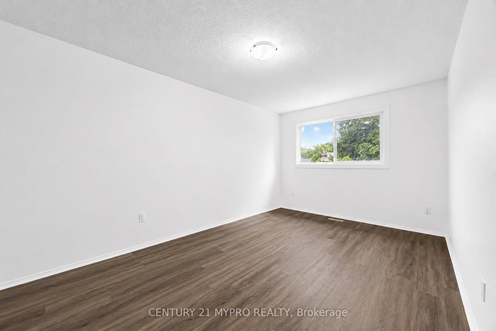 2501 Cobbinshaw Circle thumbnail 23