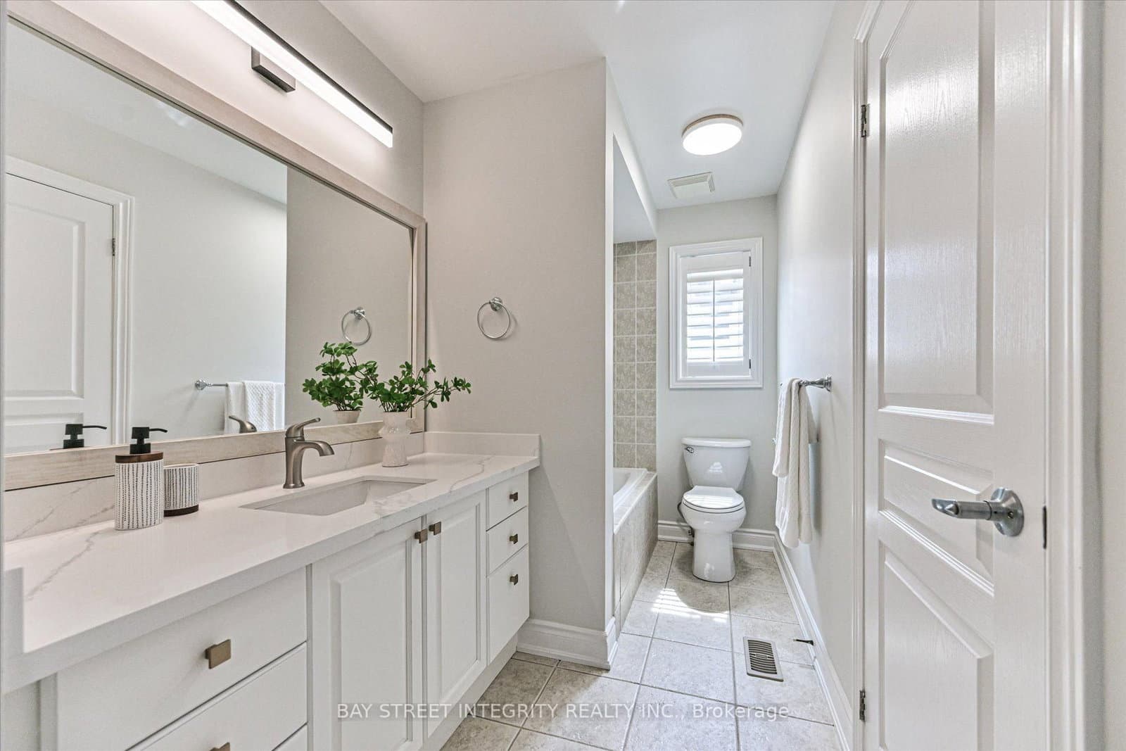 210 Milkweed Way thumbnail 37