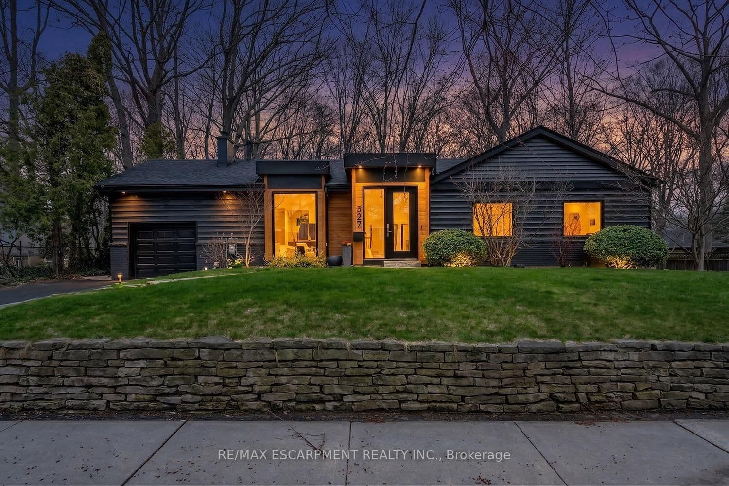 327 Goodram Drive thumbnail 4