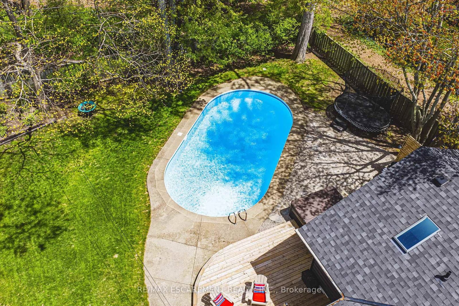 327 Goodram Drive thumbnail 46