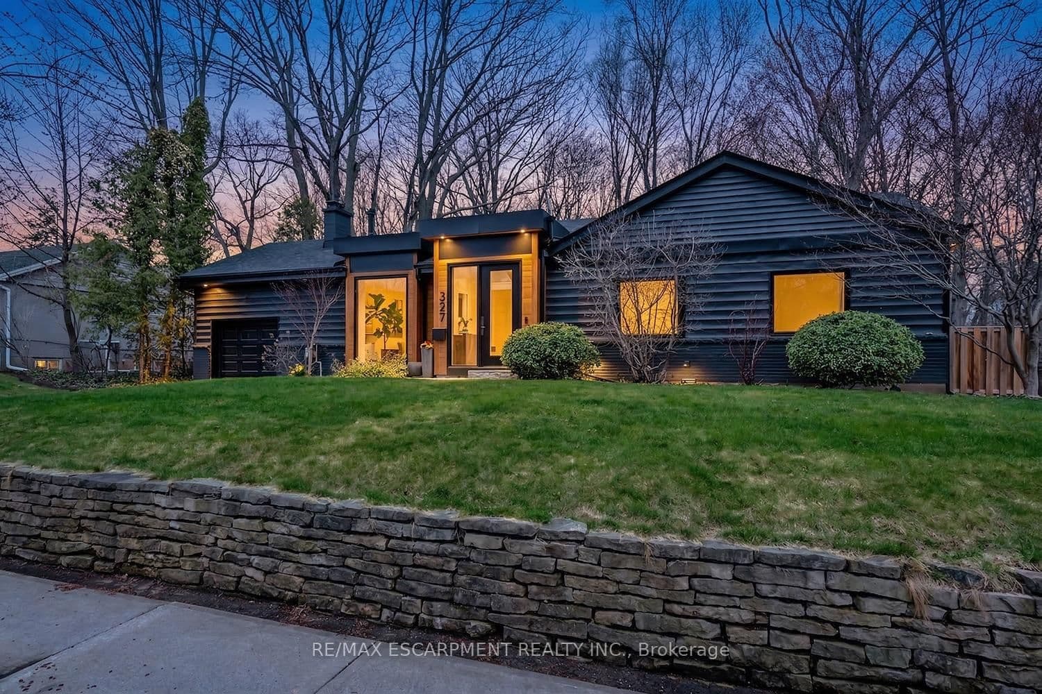 327 Goodram Drive thumbnail 5