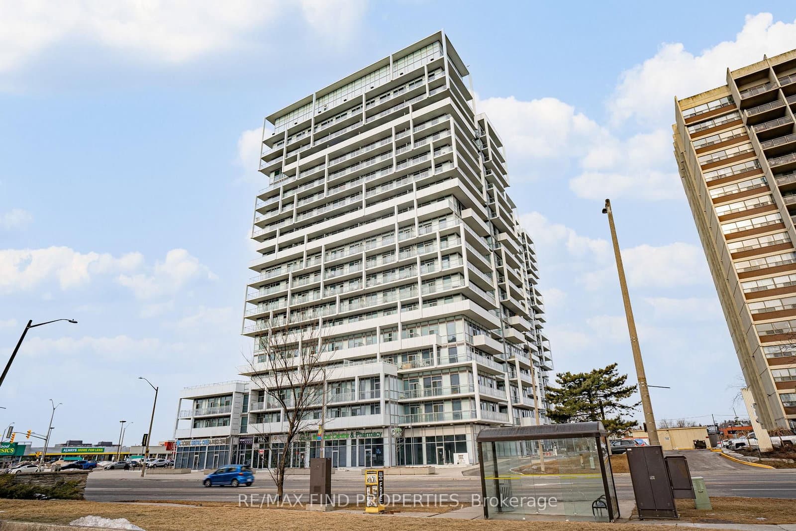 55 Speers Road, Unit 1504