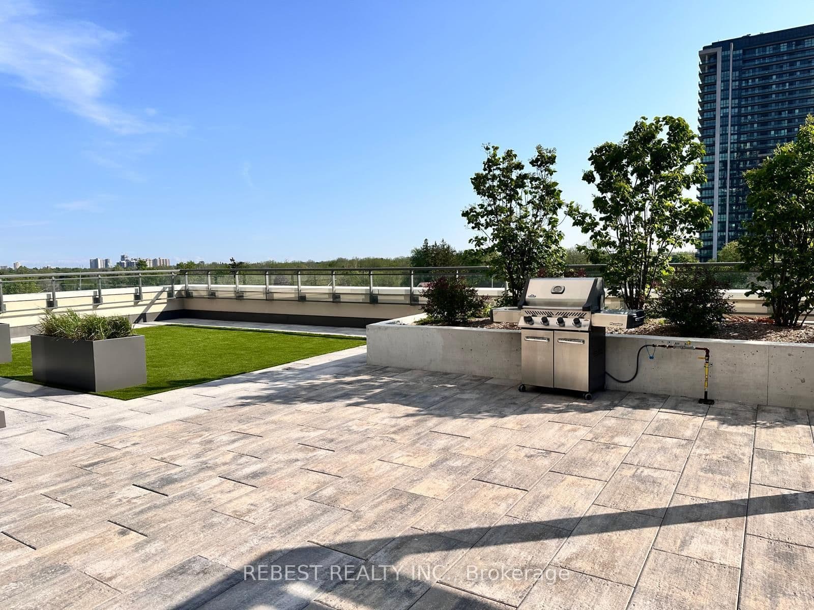 15 Lynch Street, Unit 1603 thumbnail 32