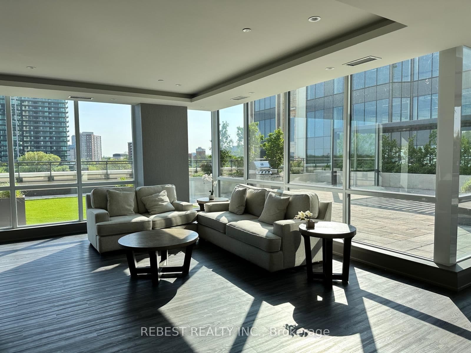 15 Lynch Street, Unit 1603 thumbnail 37