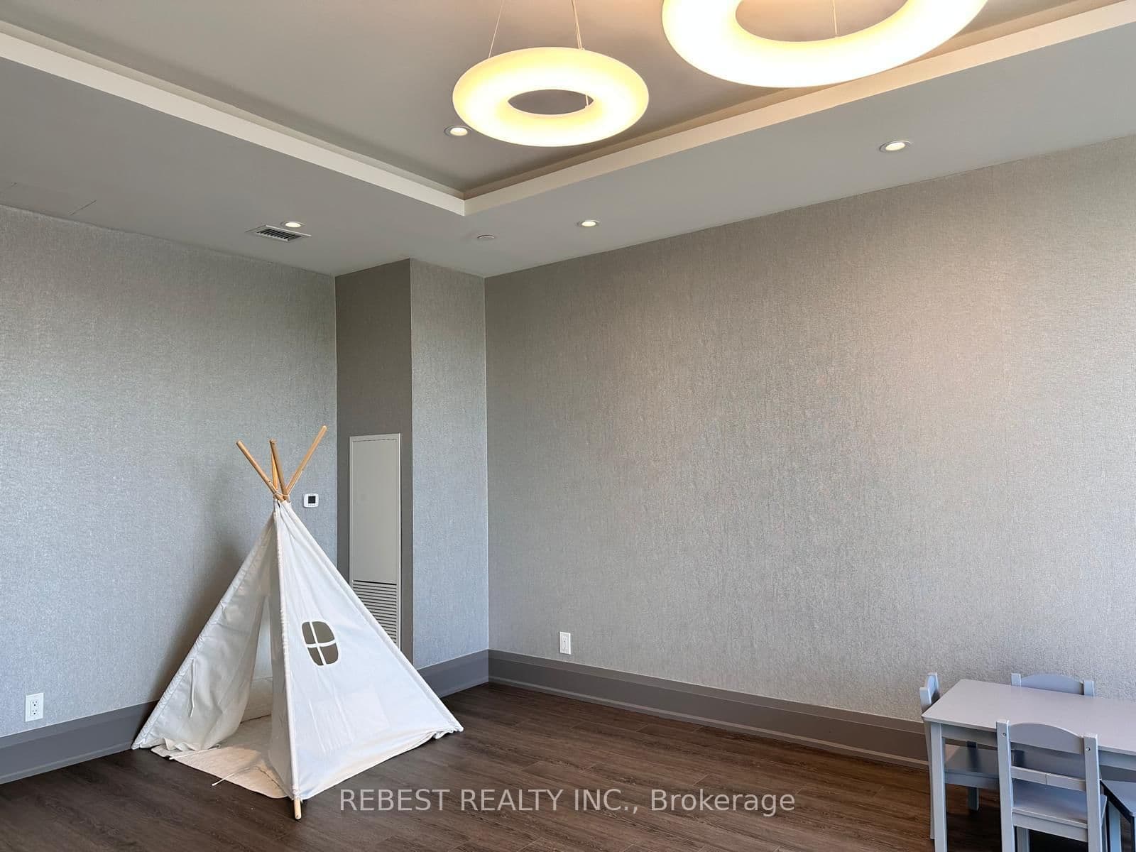 15 Lynch Street, Unit 1603 thumbnail 41