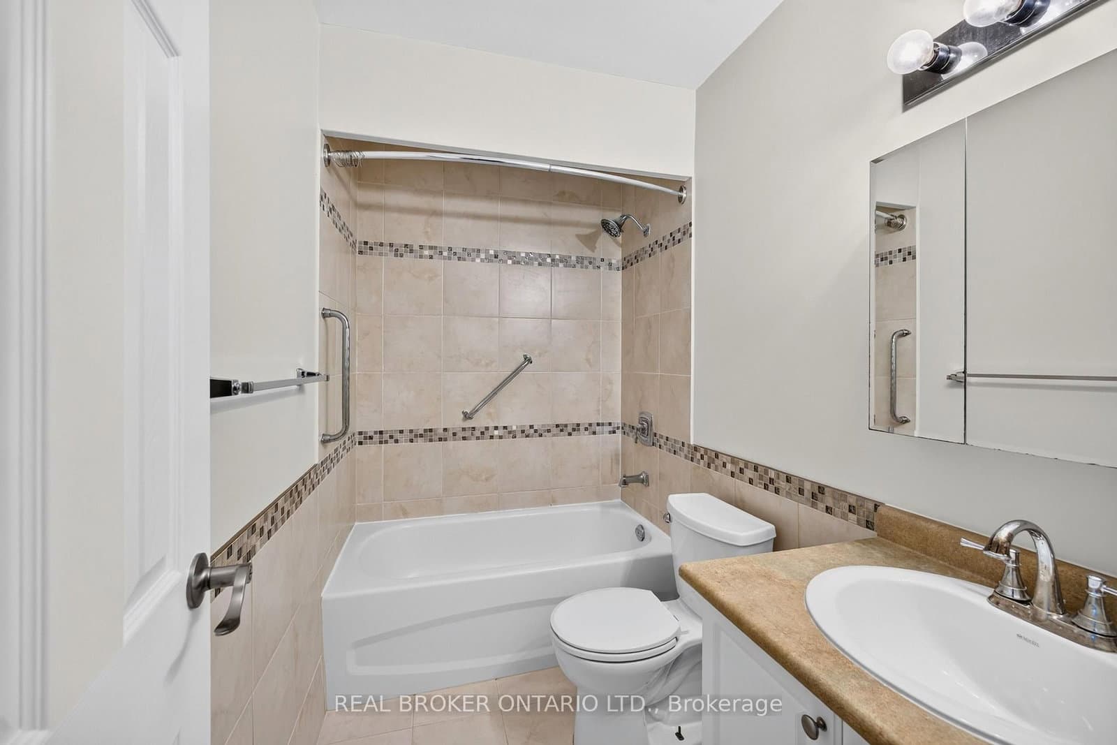 1660 Bloor Street, Unit 308 thumbnail 12