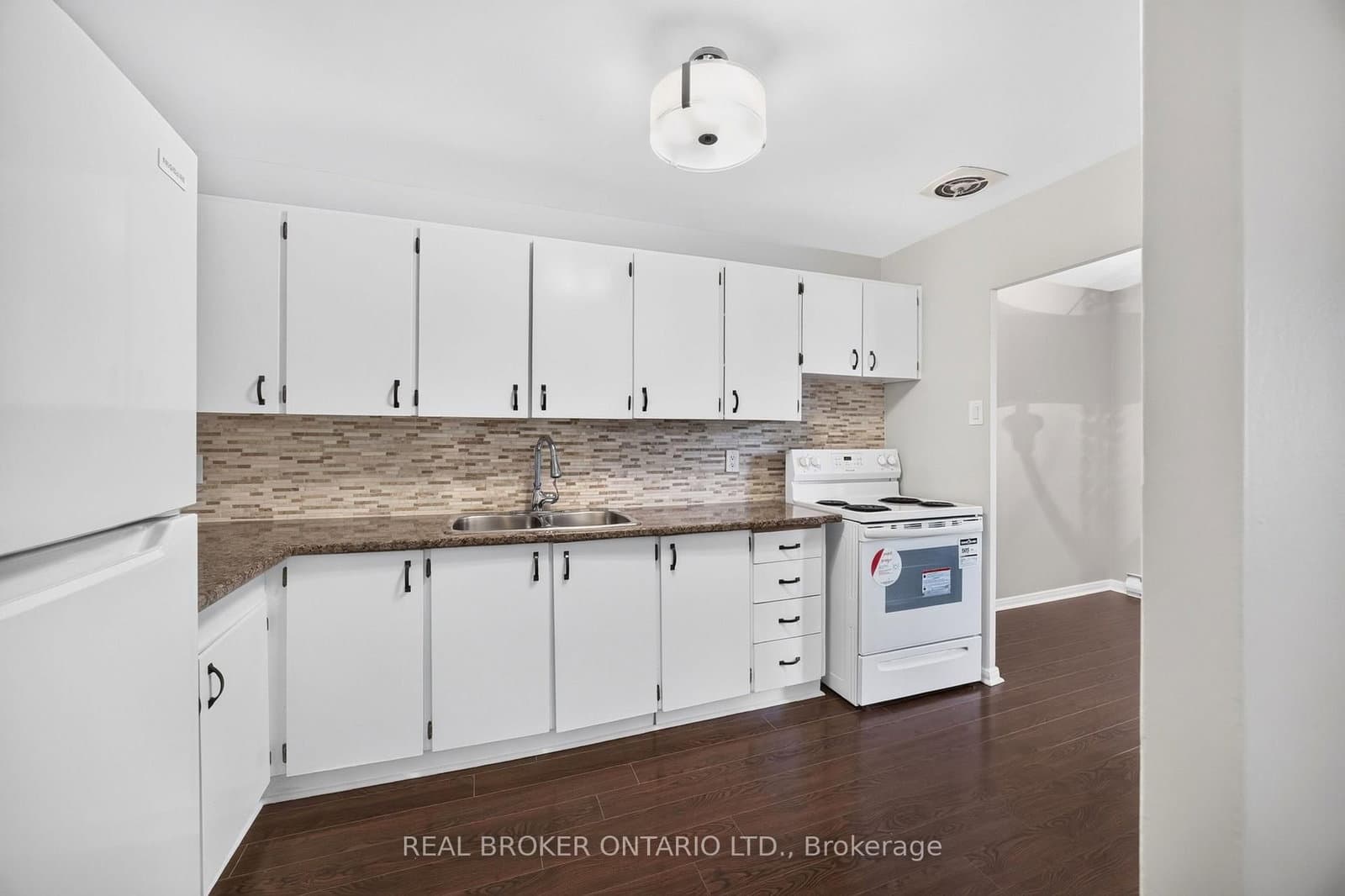 1660 Bloor Street, Unit 308 thumbnail 9