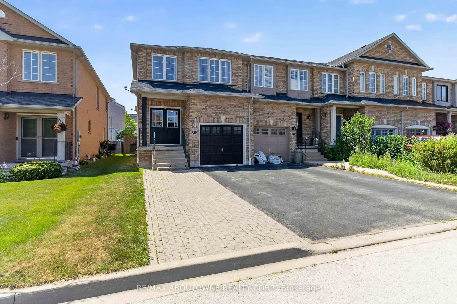 5233 Thornburn Drive thumbnail 2