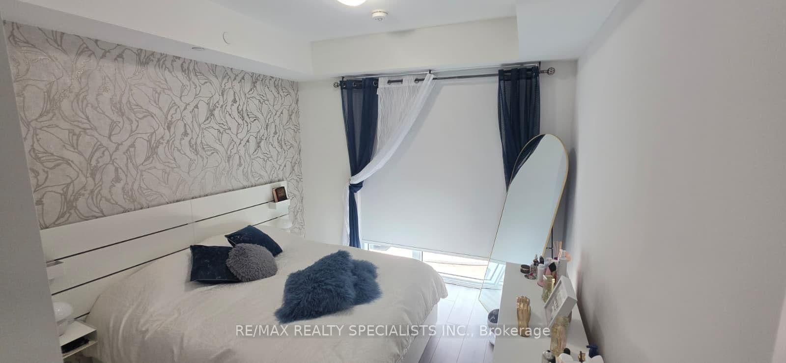 412 Silver Maple Road, Unit 206 thumbnail 10