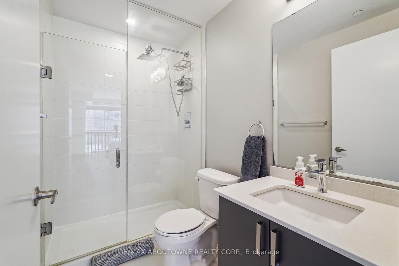5260 Dundas Street, Unit C204 thumbnail 19