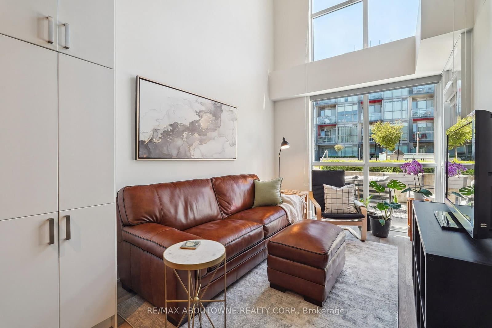5260 Dundas Street, Unit C204 thumbnail 9