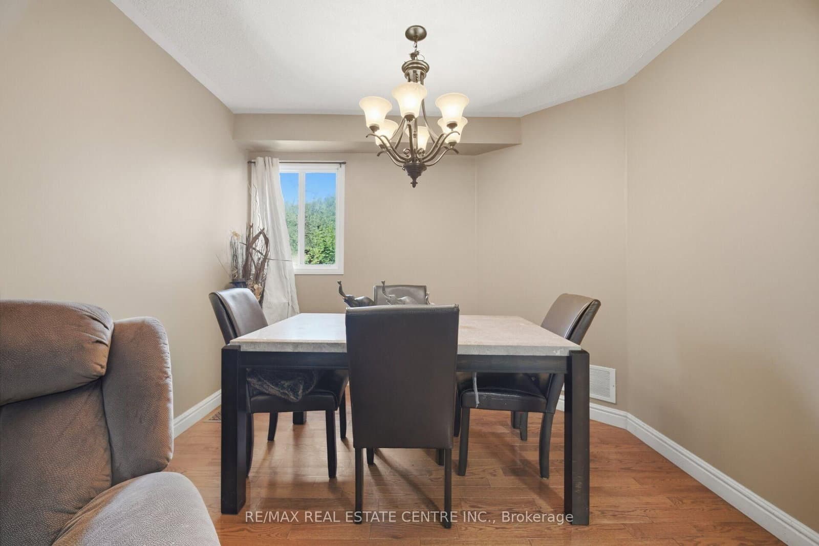 40 Langdale Crescent thumbnail 14